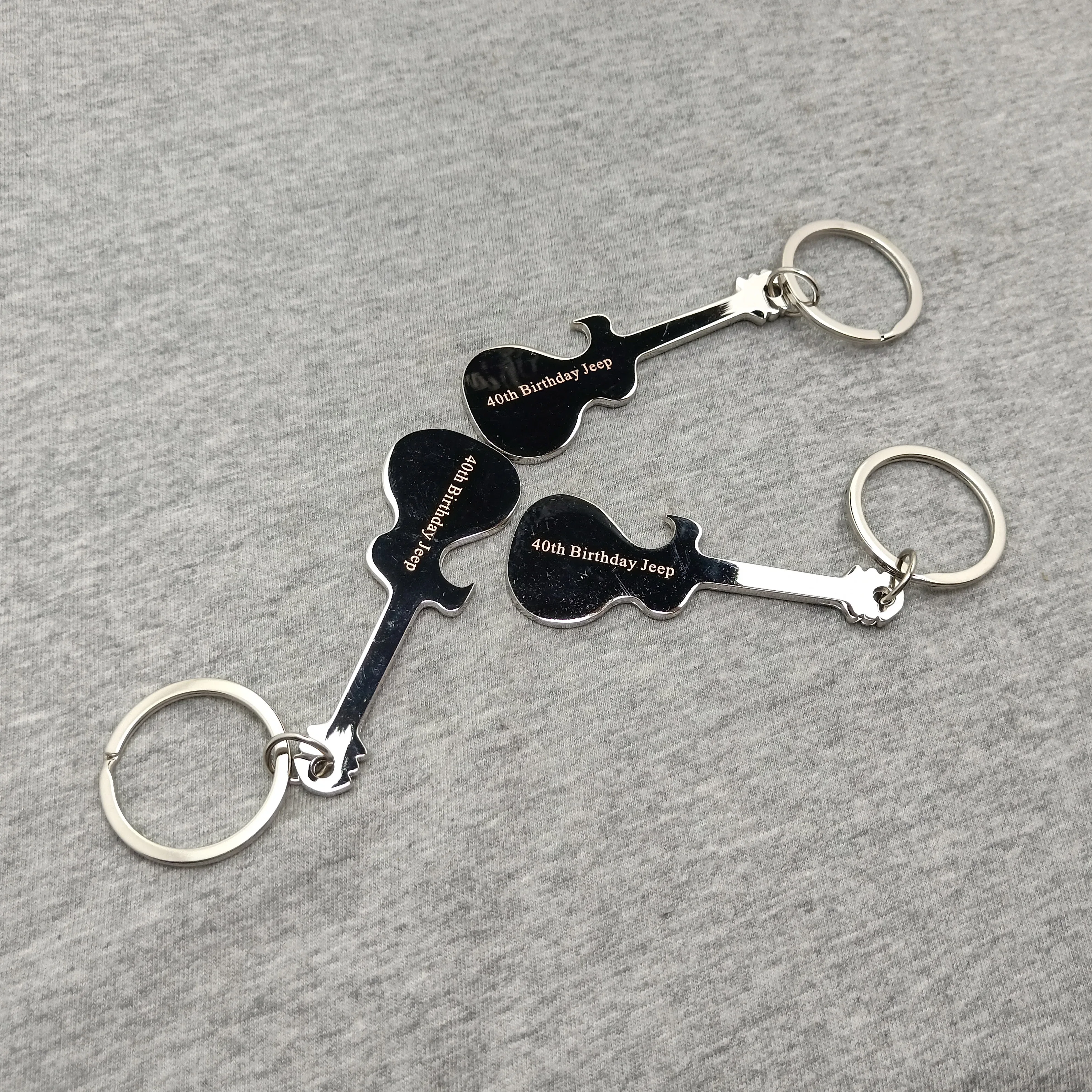 

Personalized wedding gift favors with your name free on Guitar opener car Keychain Metal Beer Bottle Opener Keychain