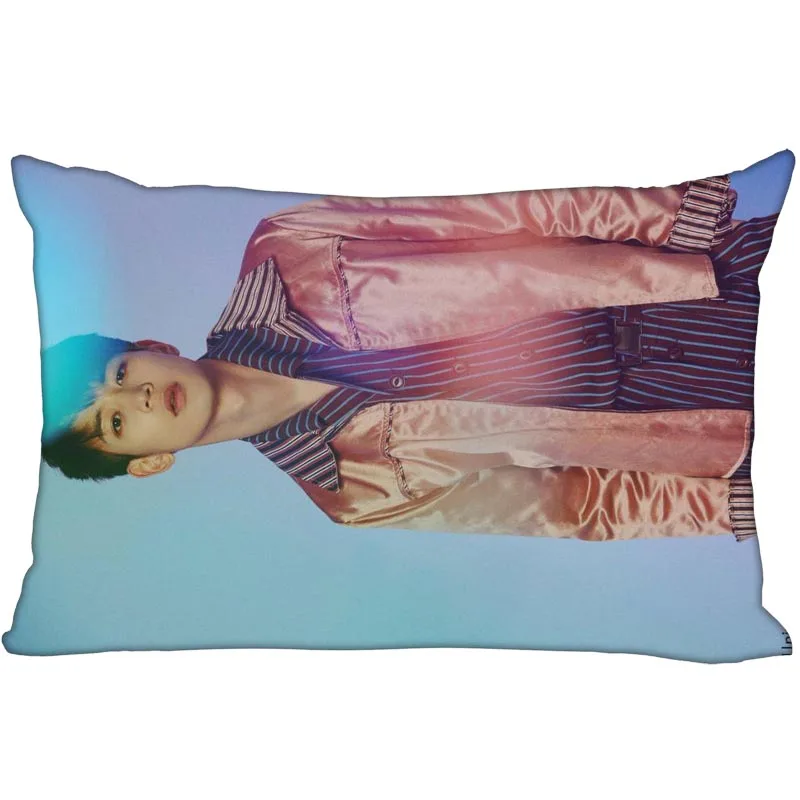 Популярная Корейская атласная наволочка Choi SHINee Minho под заказ 35x45 см (одна сторона)
