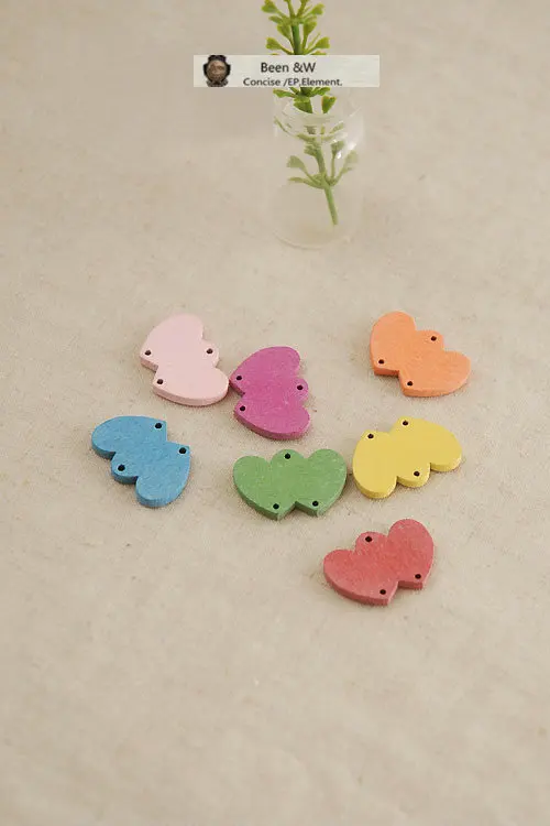 Бесплатная доставка! Деревянные Кнопки украшения кнопки цвета двойные сердца