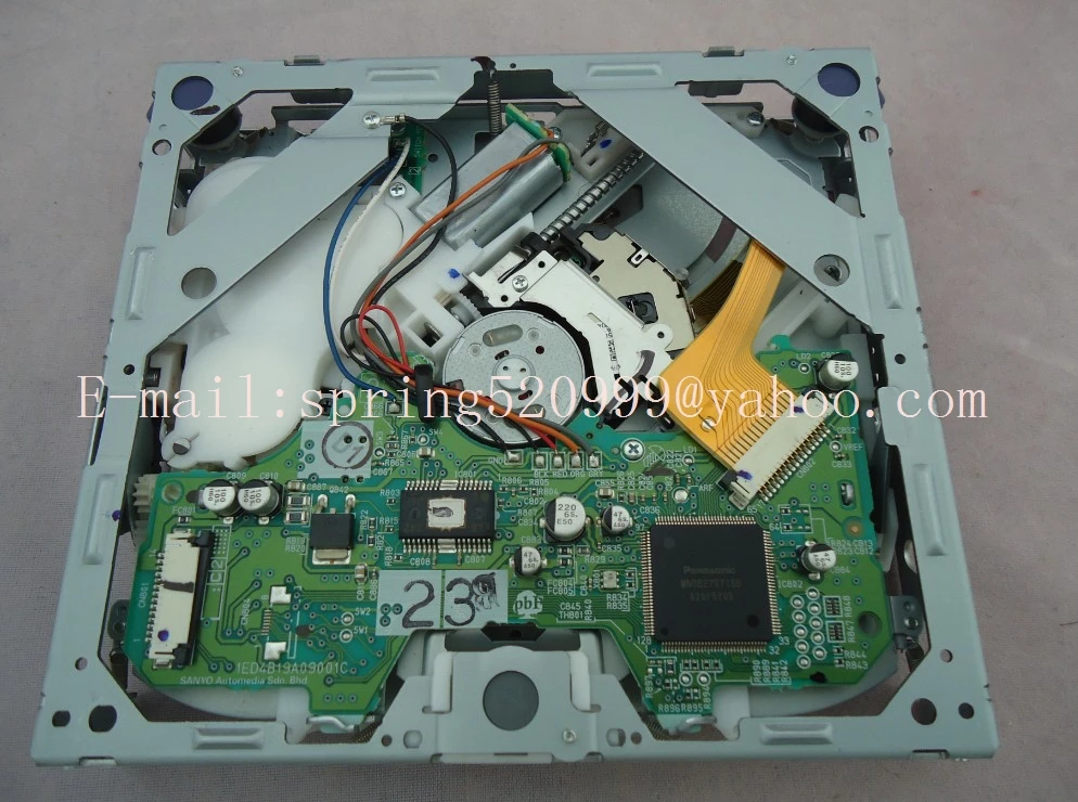 Brand original new Sanyo Automedia single CD loader SF-C250 mechanism for Mazda car radio audio sound system | Электроника