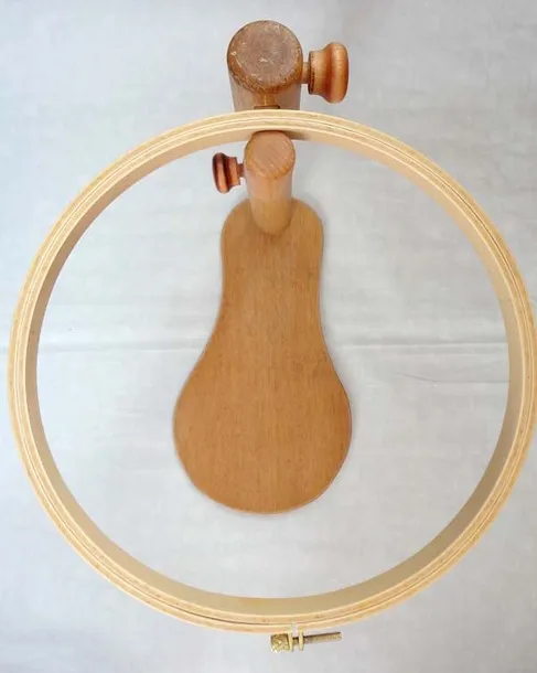 

Seat Frame with choice of Hoop Size For Embroidery Or Cross Stitch 21cm wooden hook frame height adjustable free shipping