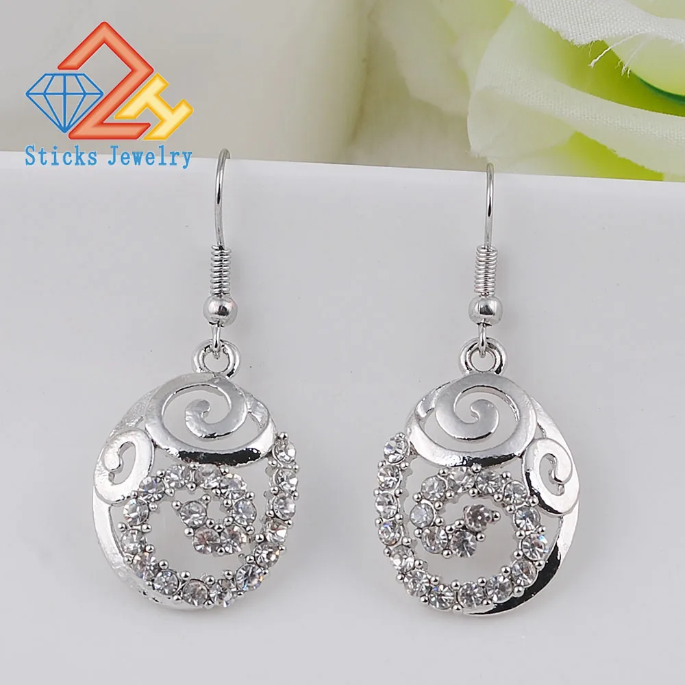 

New Punk Fashion Alloy Pierced Earring Female Girl Jewelry Gifts