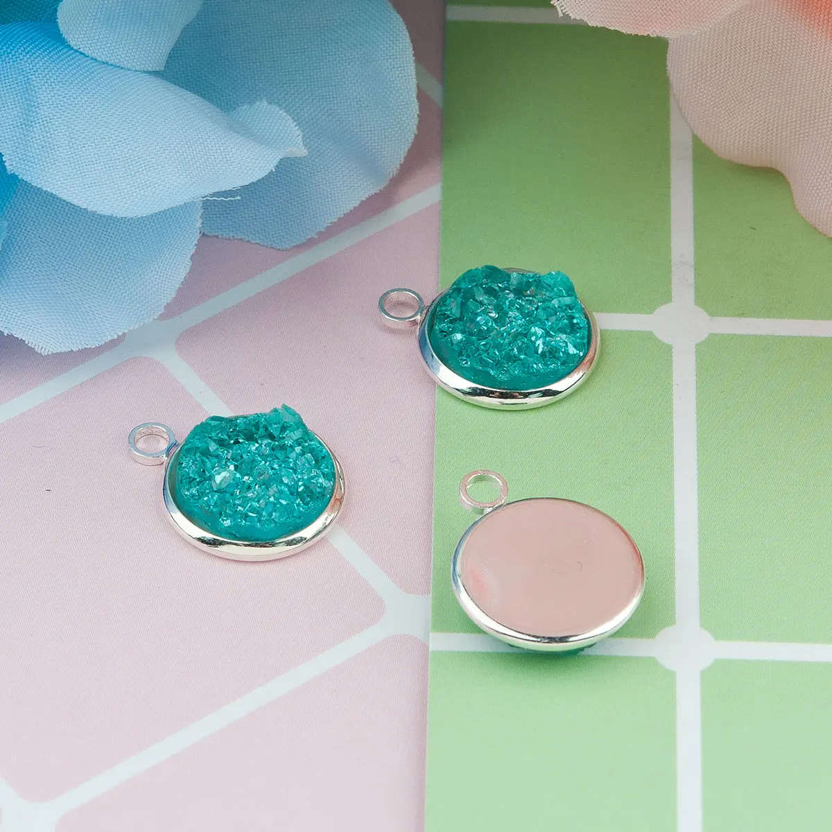 Druzy медный круг круглый талисман кулон синий AB Цвет Матовый круглый смолы патч кулон для женщин DIY ожерелье ювелирные изделия подарок