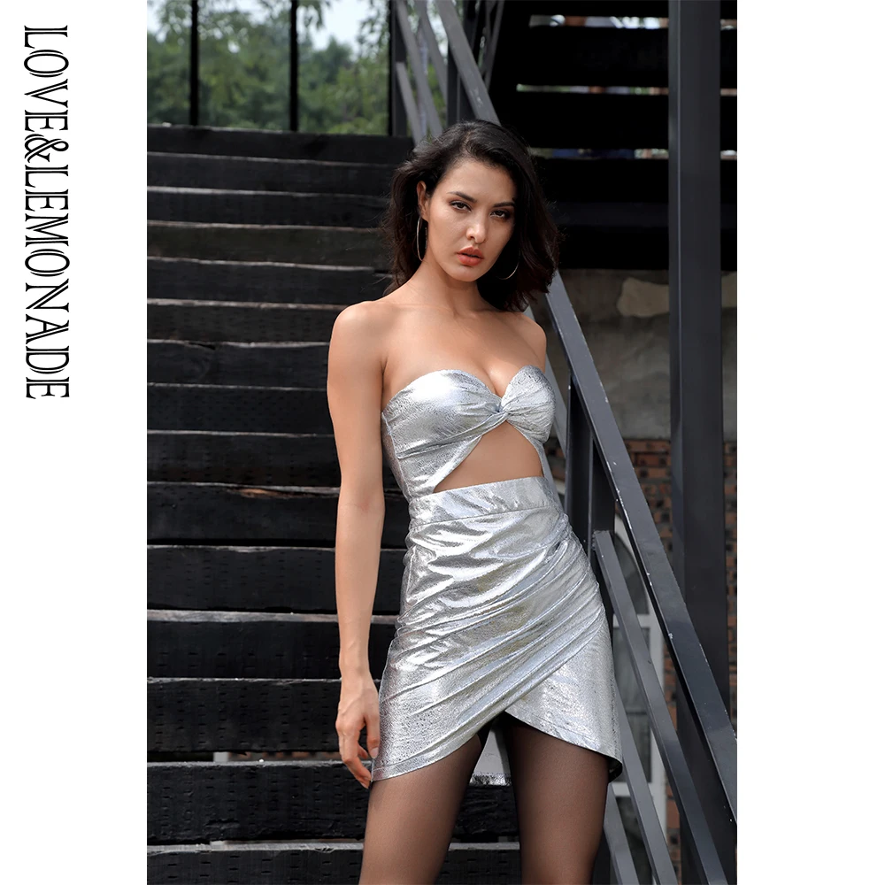 Женское вечернее платье LOVE & LEMONADE серебристое облегающее без бретелек из
