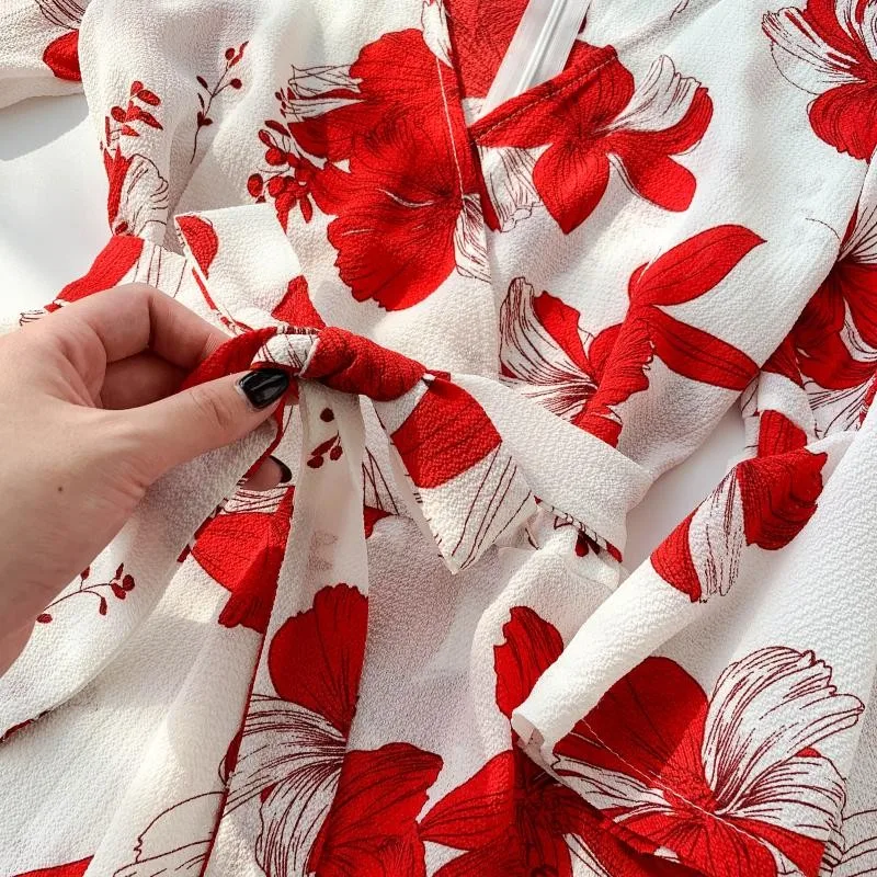 

Women Strap Backless Short Jumpsuits 2019 New Fashion Back Bow Flare Leg Playsuit Bohemian Workplace Loose Jumpsuit