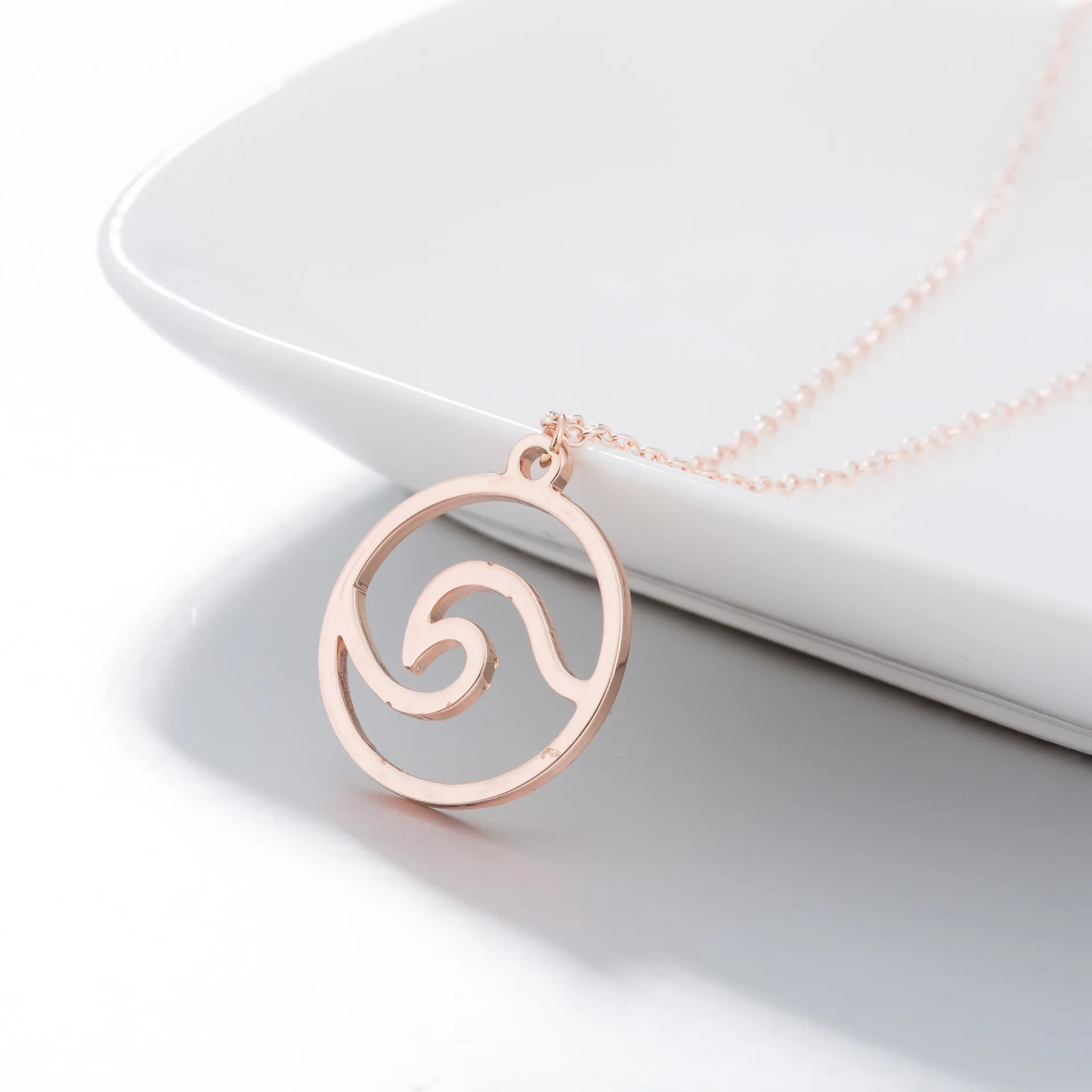 

Daisies Wave Necklaces Geometric Round Circle Waves Pendant Necklace Collares Choker Jewelry