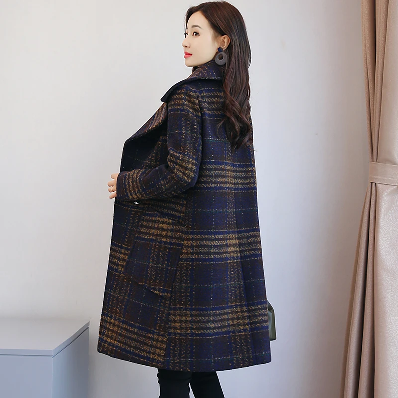 

Lattice coat women's Mid Autumn Festival 2020 autumn new style of temperament winter fur