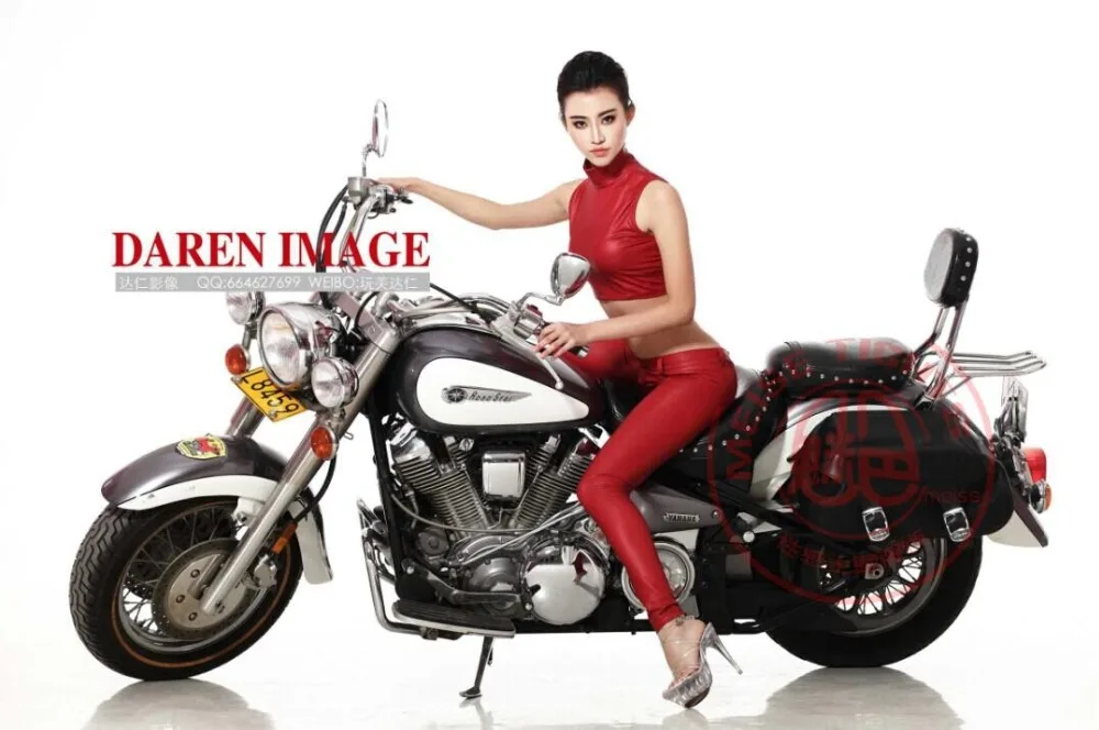 Новый сексуальный короткий топ из искусственной кожи без рукавов с высоким