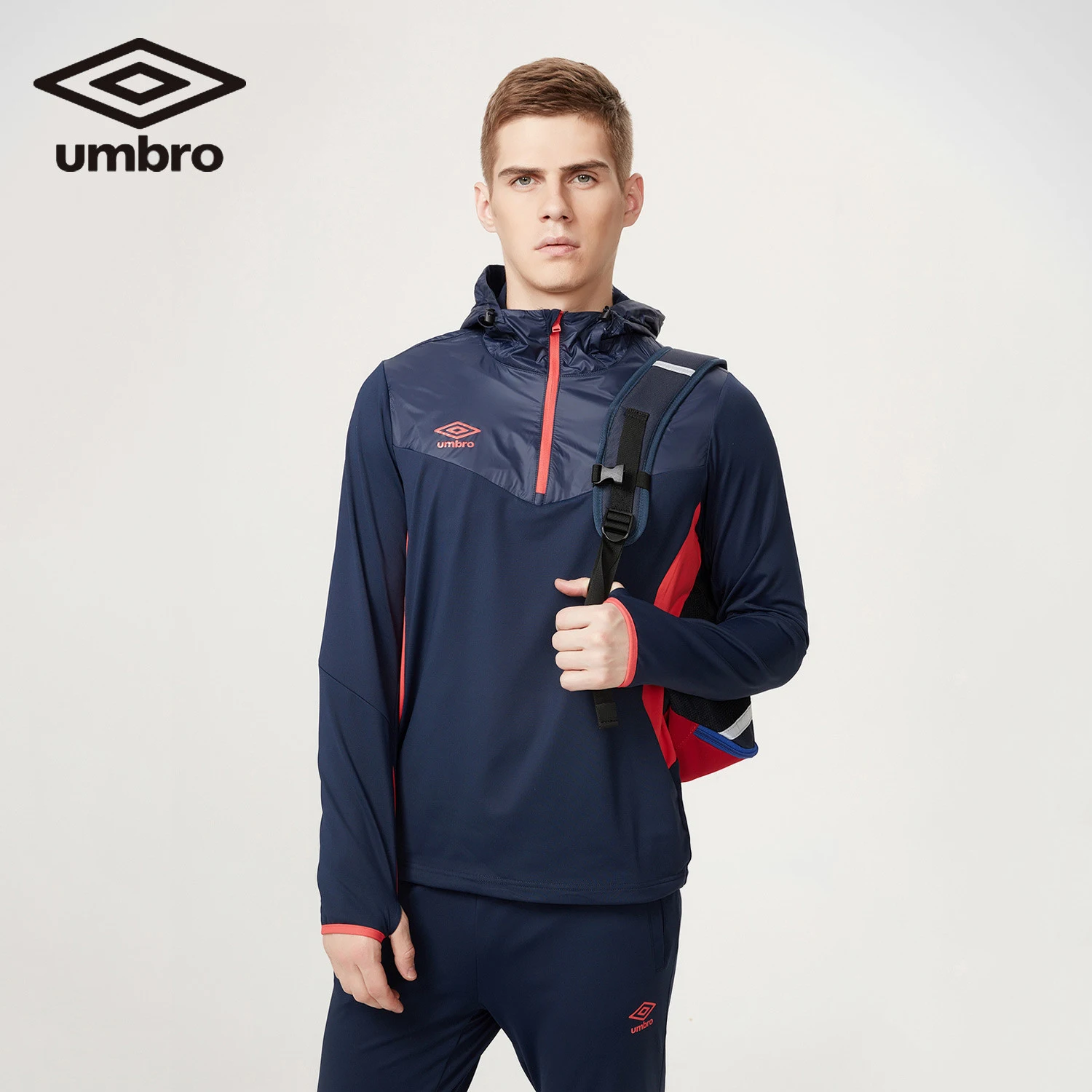 Umbro Мужская осенняя и зимняя спортивная куртка с капюшоном ветрозащитная теплая