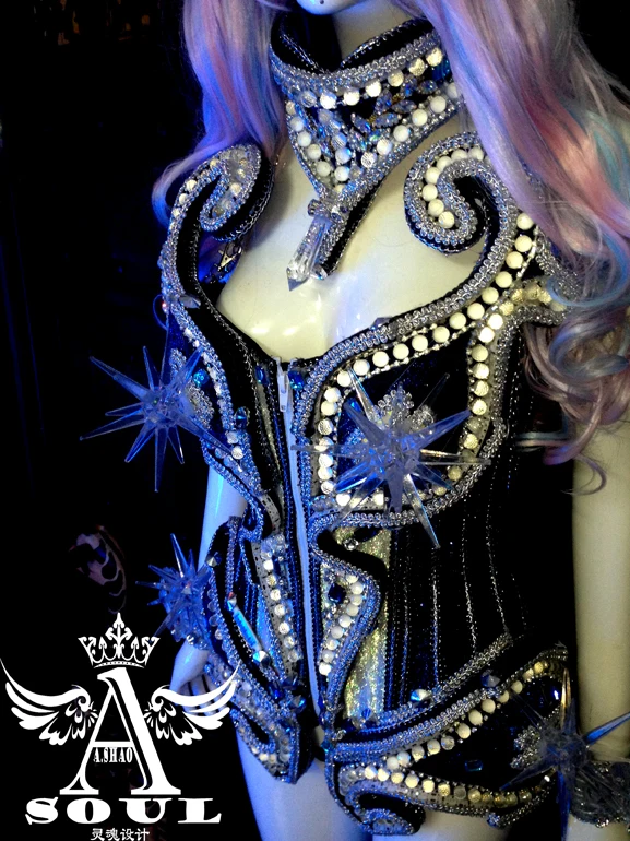 

Newest Led Luminous Sexy Lady Crystal Evening Dress Women Dance DS Costume Led Light Illuminate Stage Clothes Dance Wear
