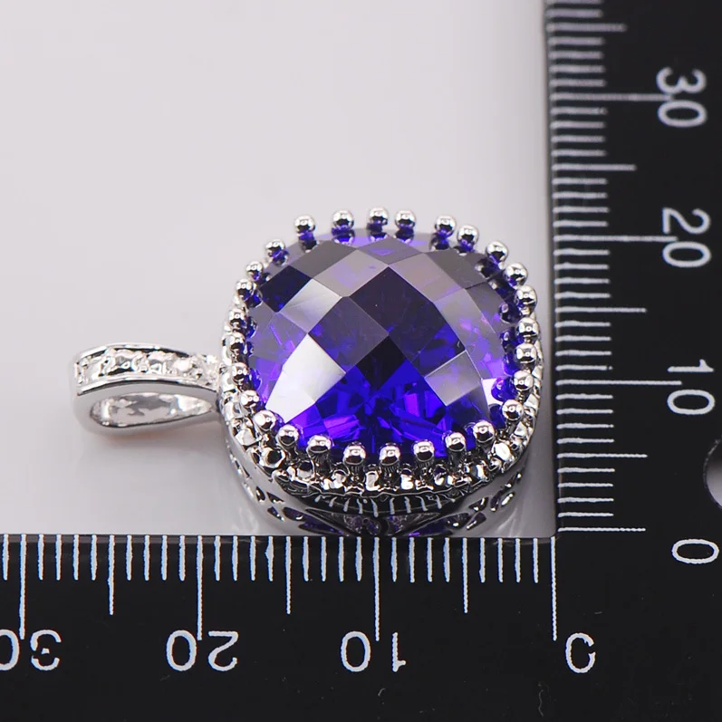 

Purple Crystal Zircon 925 Sterling Silver Fashion Jewelry Pendant TE434