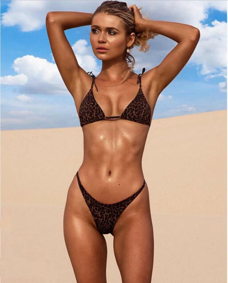 Комплект бикини с леопардовым принтом и высокой талией из двух предметов