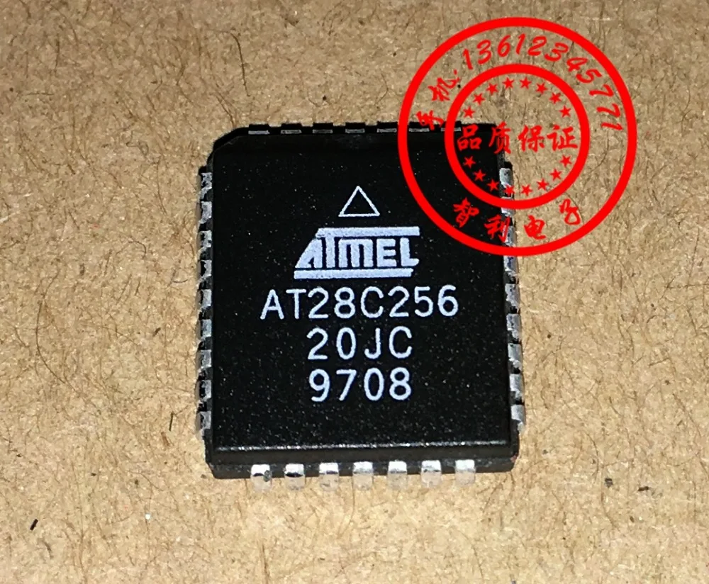 

Бесплатная доставка AT28C256 AT28C256-20JC PLCC