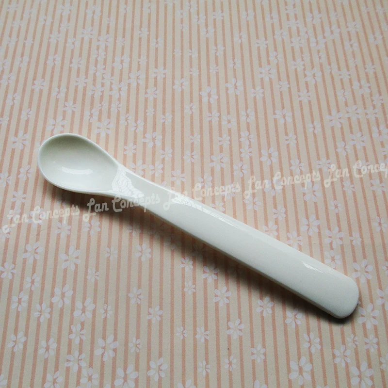 

100pcs/lot 2 gram HDPE Measuring Spoon 2g Plastic Scoop - 13.7 x 2.4cm free shipping
