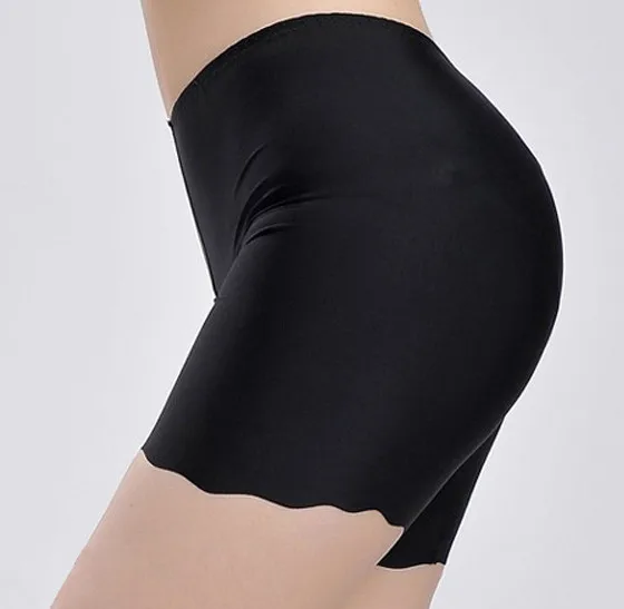 Лидер продаж 2018 Стильное женское нижнее белье с тремя плоскостопиями однотонные