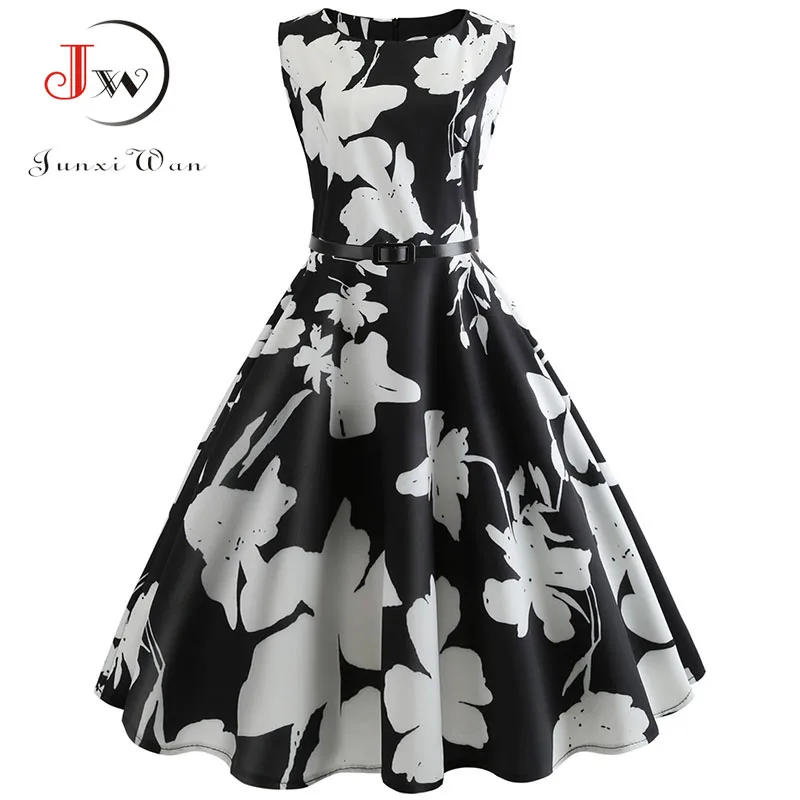 Женское винтажное платье миди с цветочным принтом голубое драпировкой качели