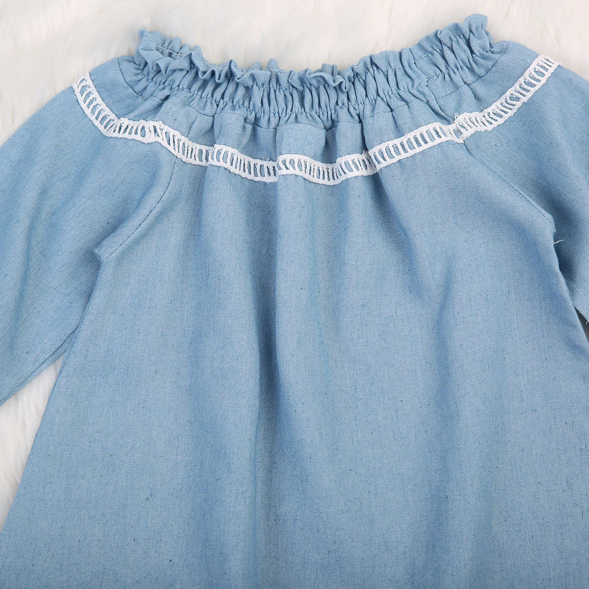 Джинсовое платье с открытыми плечами для новорожденных девочек кружевное прямое