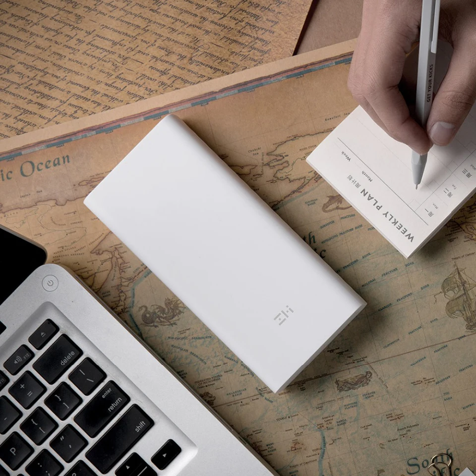 Внешний аккумулятор ZMI QC3.0 20000 мАч быстрая зарядка два USB и Type C зарядного