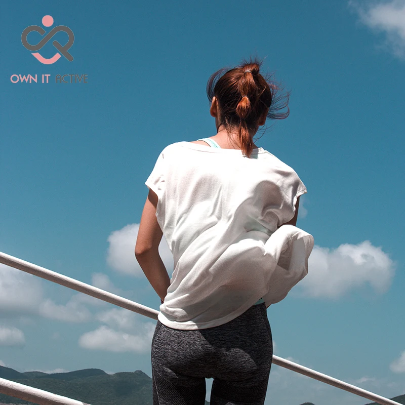 Черная белая женская Свободная Спортивная футболка для фитнеса Женская