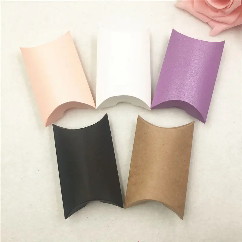 24pcs/Lot Colorful Two Size Kraft Paper Pillow Boxes For Girls Mini Lovely Doll Dress Packaging Creative Gift New | Дом и сад