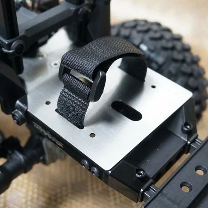 TRX4 держатель для металлической батареи расширение Pate с галстуком вниз ремень 1/10