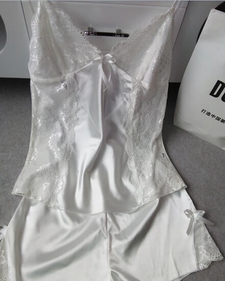 Пикантный женский кружевной прозрачный пижамный комплект с глубоким v образным