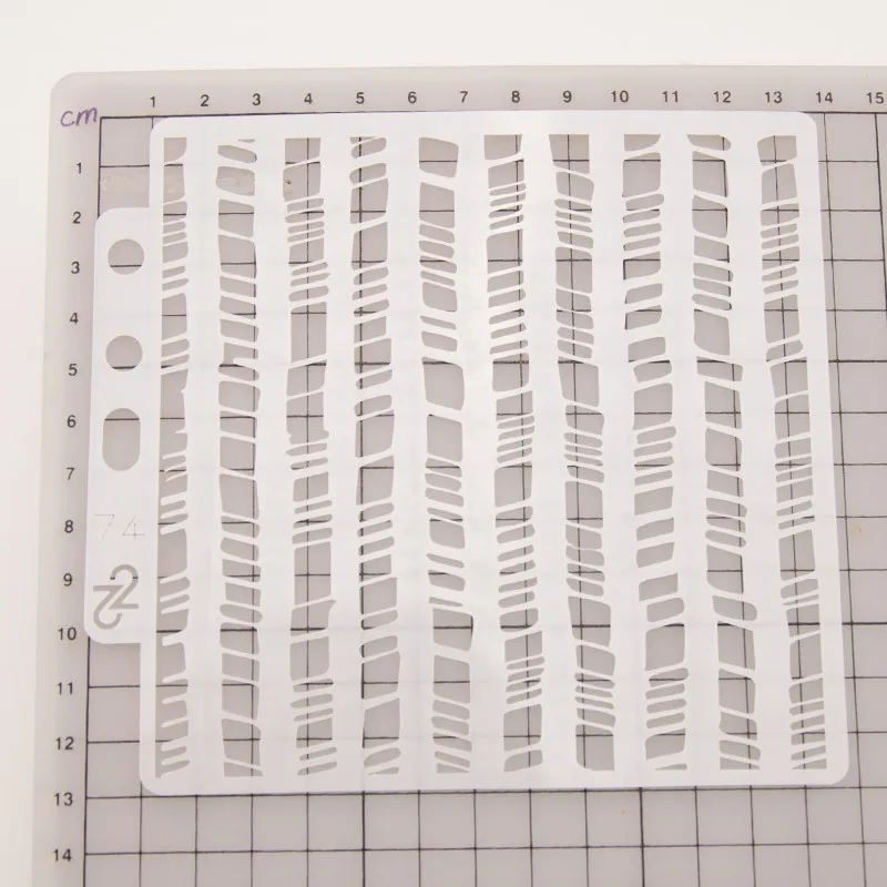 Креативные пластиковые трафареты для самостоятельного нанесения слоев