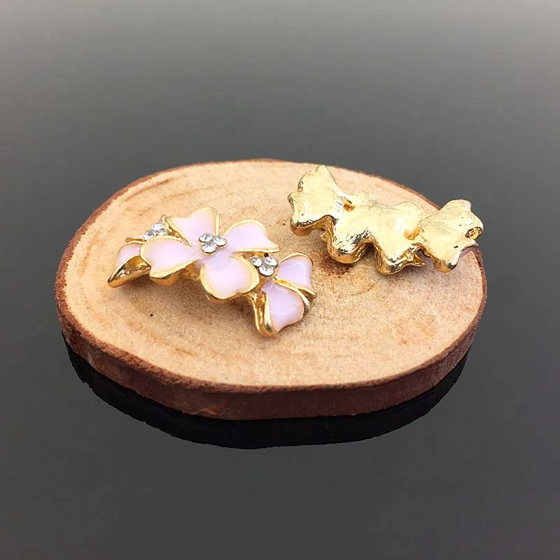 2016New 100 шт. плоских цветок Стразы Кнопки для уличных декораций и свадебных