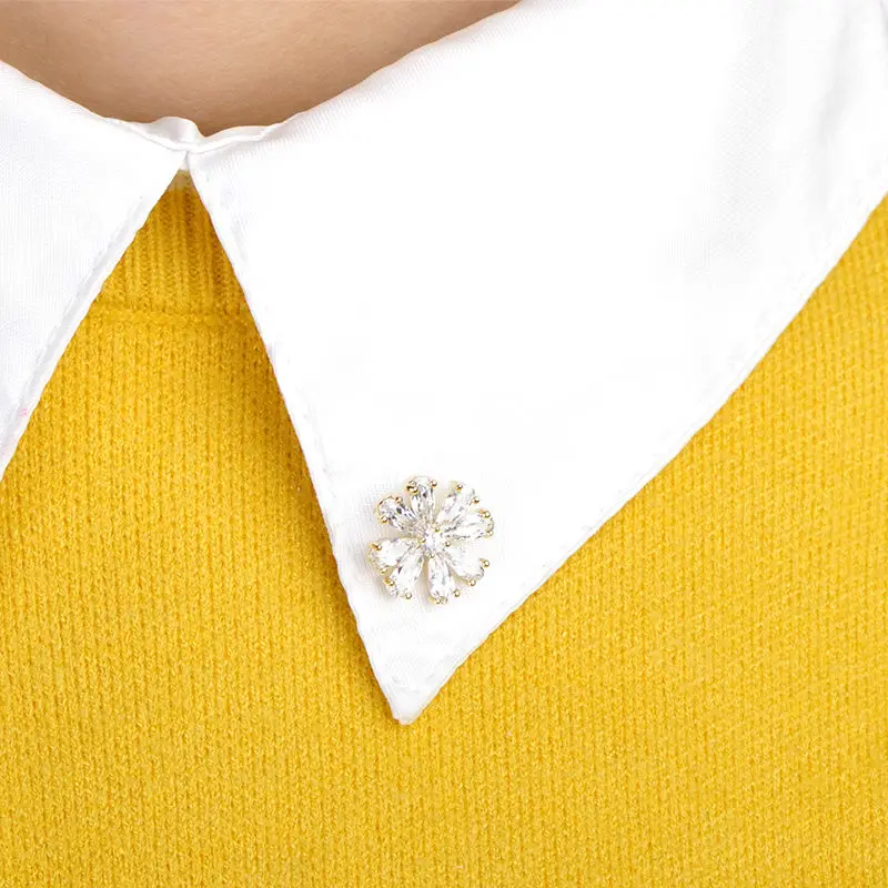 Блестящие стразы белый цирконий снежный цветок броши для женщин медный зажим на