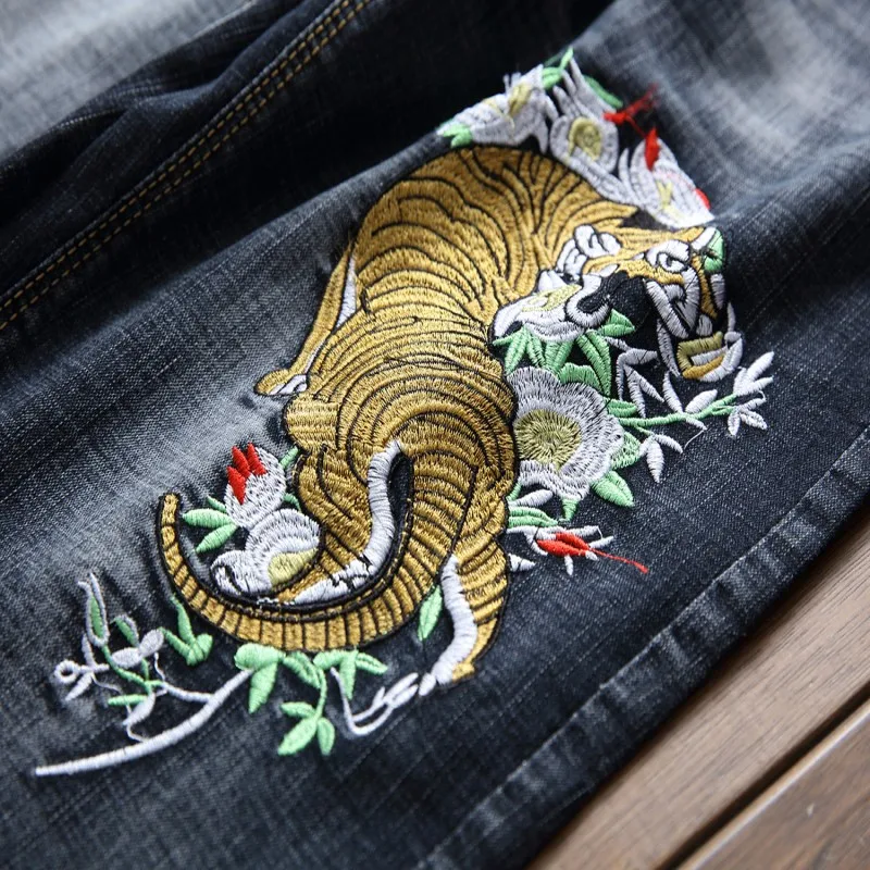 Летняя мужская мода Ebroidery Tiger джинсовые тонкие шорты качественные хлопковые