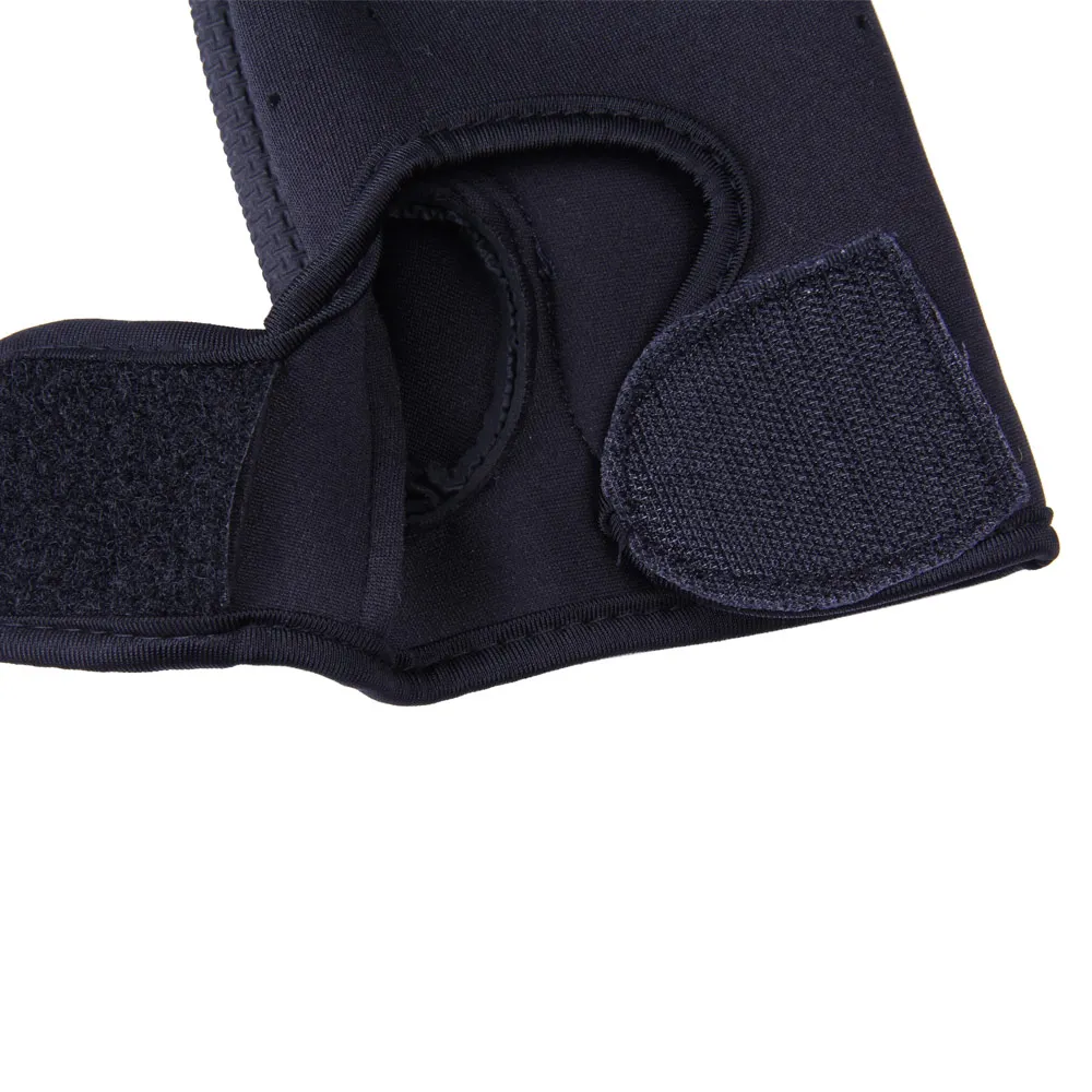 

Gloves & Mittens