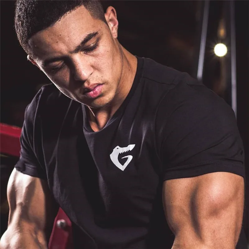 GYMAHXUN Slim Fit тройники Для мужчин печать футболки тренажерные залы хлопковая