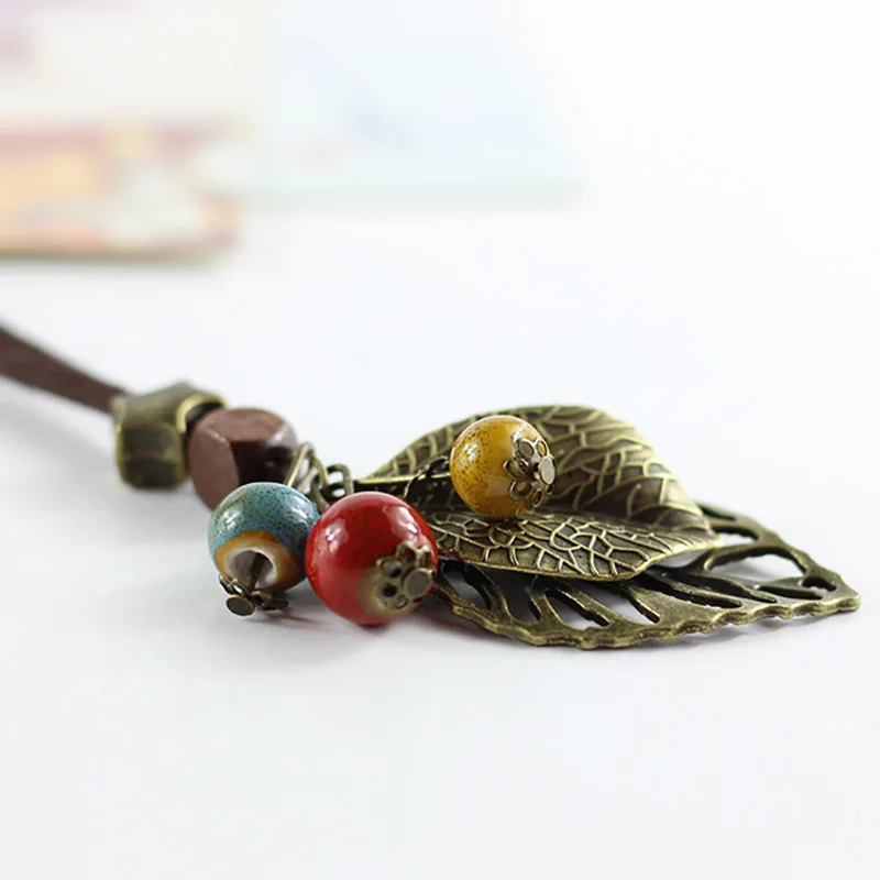 Женское кожаное ожерелье с керамическими бусинами Массивное колье-чокер