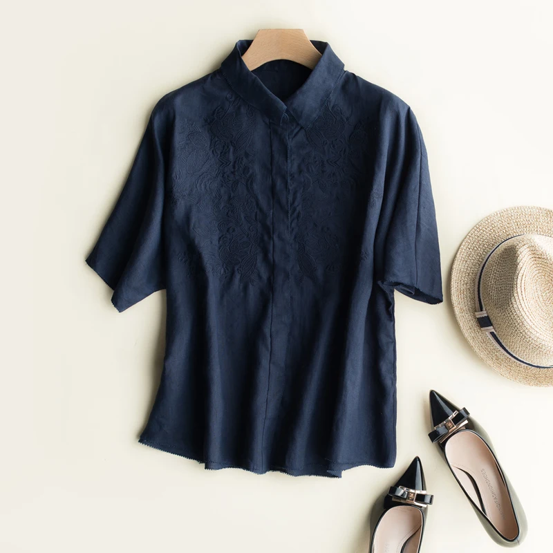 Women exquisite embroidery batwing linen loose shirt 2017 summer |