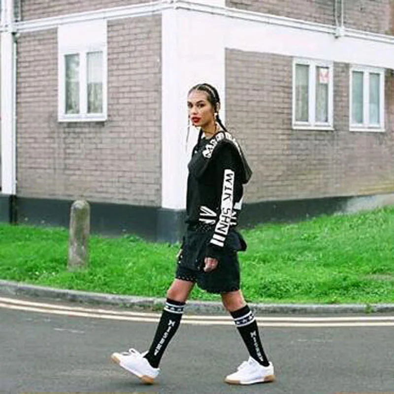 1 пара неправильно пятиугольник сердце сукняные шорты длинные полосатые носки в