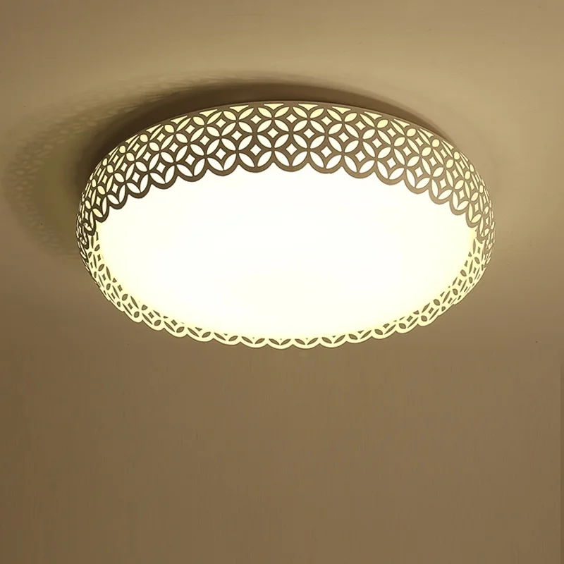 

Iron Lamparas De Techo LED Ceiling Lighting Fixtures Fashion Round Ceiling Lamp Crystal Lampara Techo Living Room Avize Plafon
