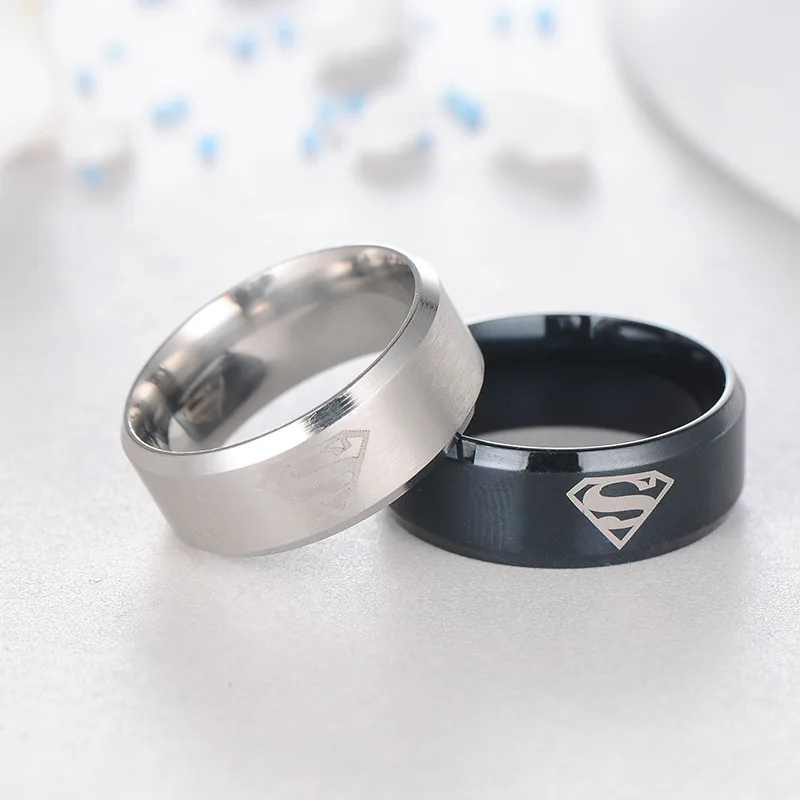 2019 мужские изделия из титановой стали кольца супермена DC Фильм Черный Золотой