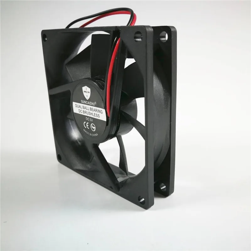 Вентилятор GUNCAIZHU 8 см 80x80x20 мм охлаждающий вентилятор master case 5 в 0 4a 2 Вт