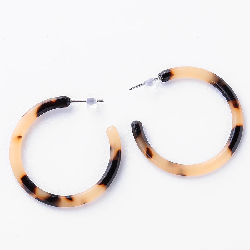 

New Fashion Tortoiseshell Stud Earrings for Women Round Acrylic Statement Earrings Elegant Jewelry Accessories Gifts Wholesale
