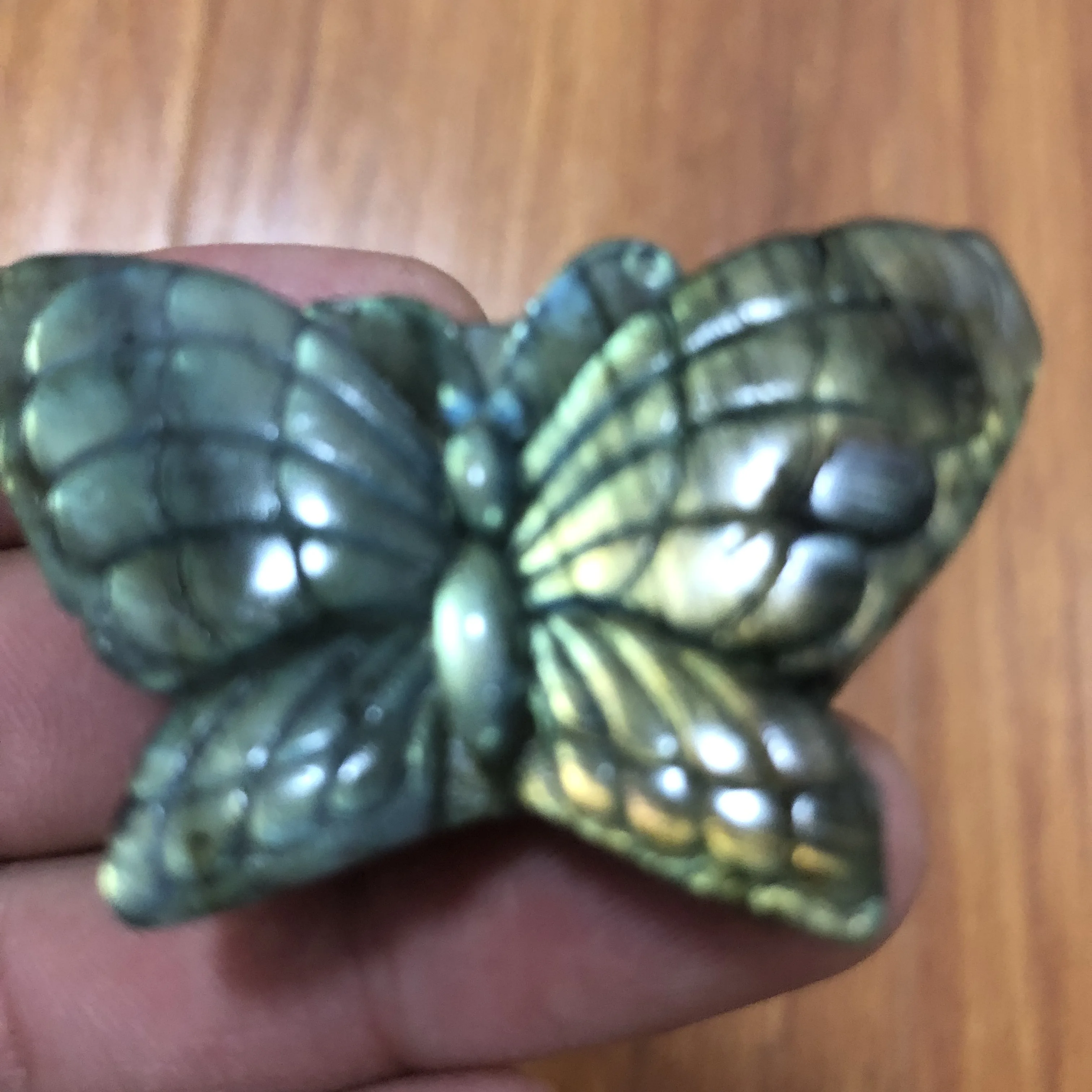 1pcs Muito raro rico gemas naturais labradorite esculpida borboleta azul | Дом и сад