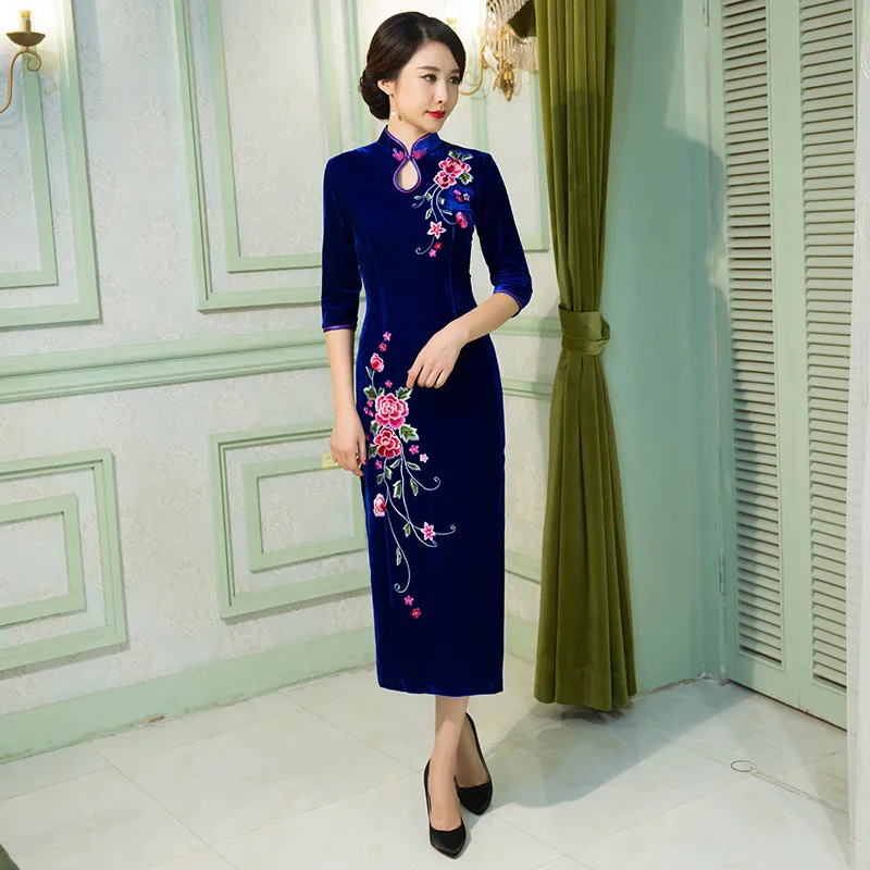 Для женщин большой размеры длинные бархатные Cheongsam вышивка мать Стенд воротник Длинные Qipao платье Половина рукава свадебный банкет 3XL 4XL
