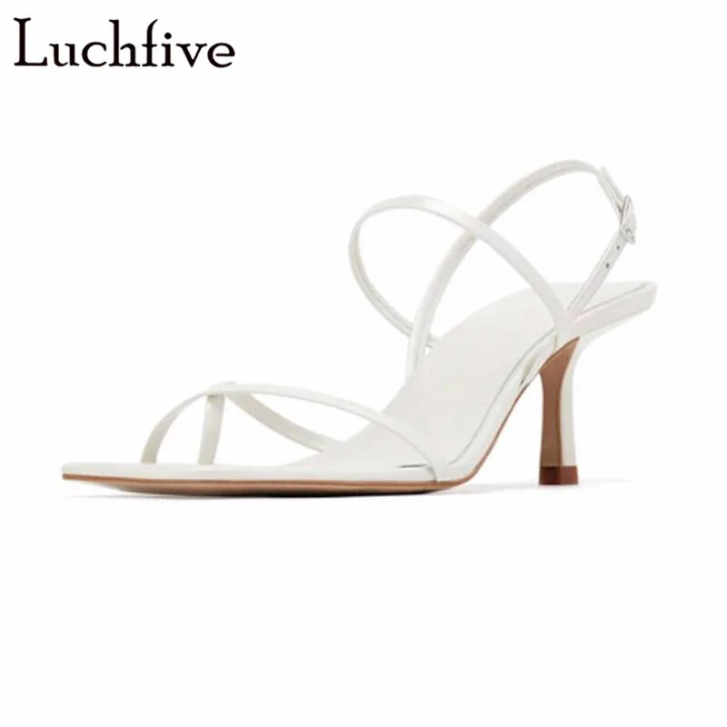 2019 г. белые босоножки с разрезом женская обувь ремешком и пряжкой на щиколотке