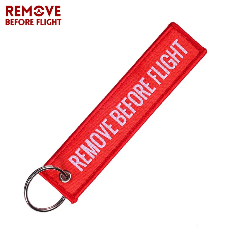 

Брелок для ключей с надписью «Remove Before Flight»