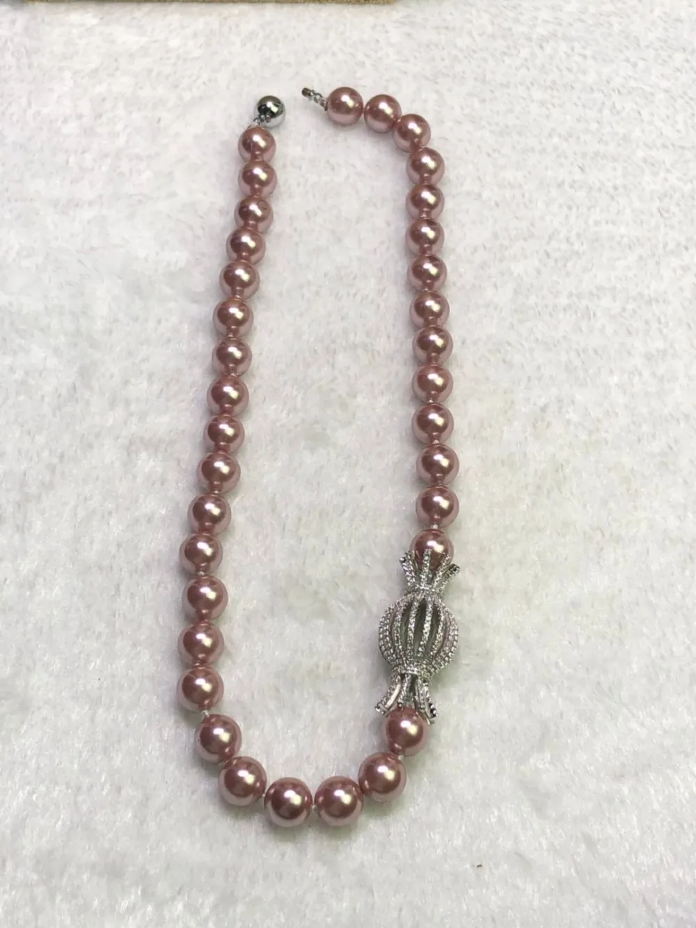 Fashion shell pearls necklace elegant jewelry for lady handmade Length can be customized |