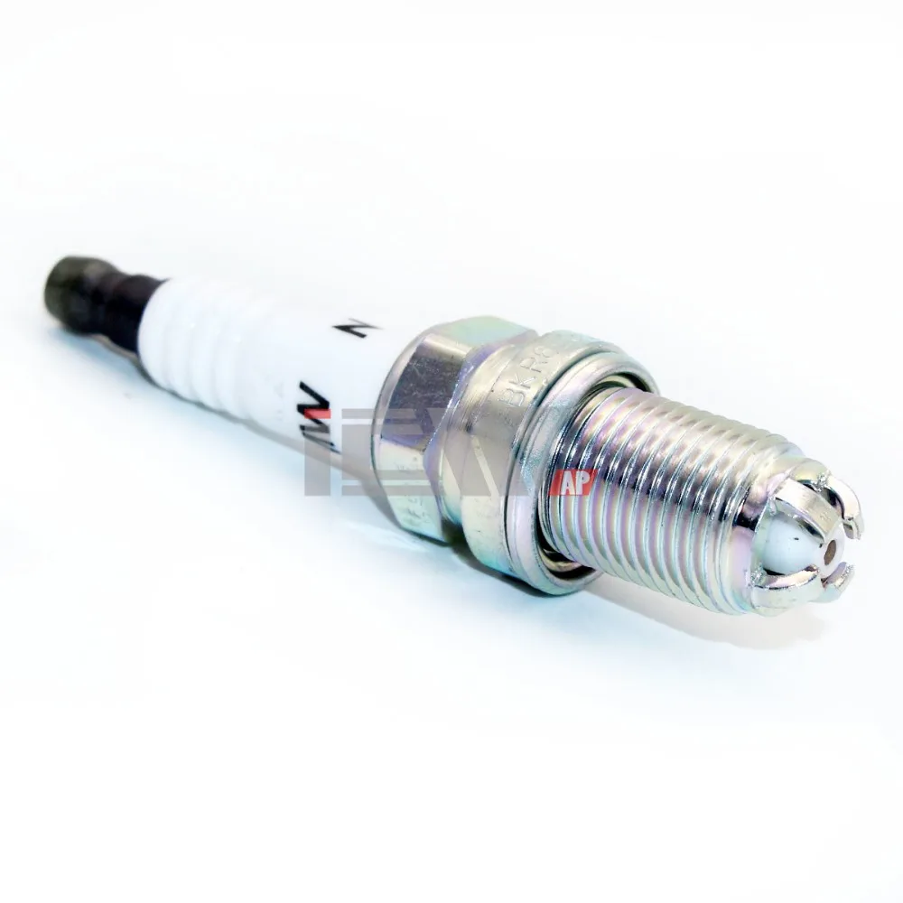 10 шт./лот BKR6EQUP 12 0 037 607 свечки зажигания двигателя 12120037607 3199 Свеча для E34 E36 E39 E46 Z3|plug