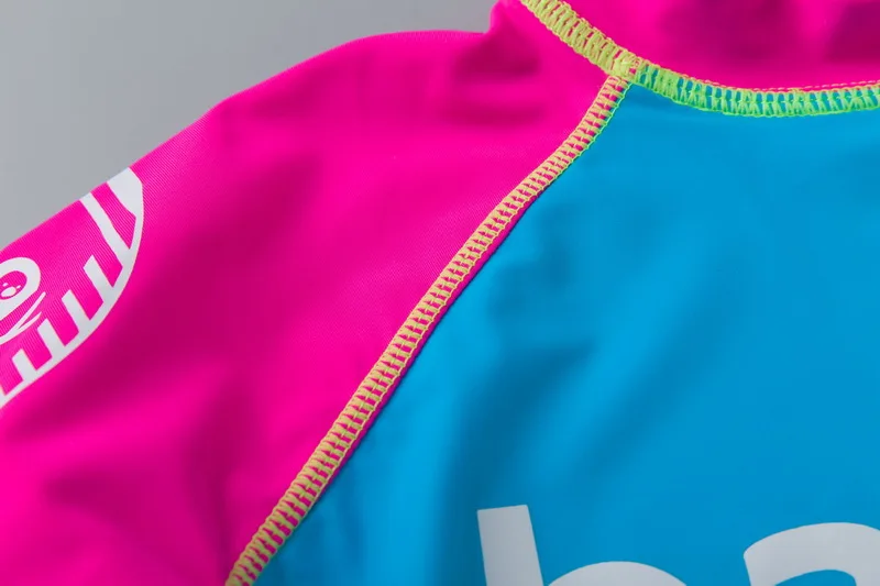 UPF50+ одежда для купания для малышей, 3 предмета, детская одежда для купания для девочек, с длинными рукавами, с защитой рук и ног, купальник для девочек, пляжная одежда купальный костюм