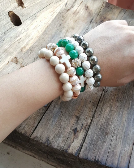 Эластичный браслет 10 мм натуральные камни проложить мяч крест эластичный из