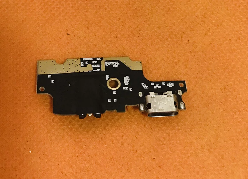 Б/у оригинальная зарядная Плата USB для UMIDIGI F1 Helio P60 6 3 &quotFHD + бесплатная доставка |