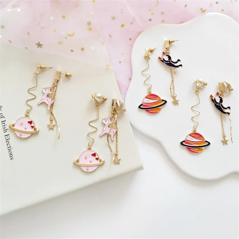 2019 корейские модные круглые Асимметричные Длинные серьги с планетами Мультяшные