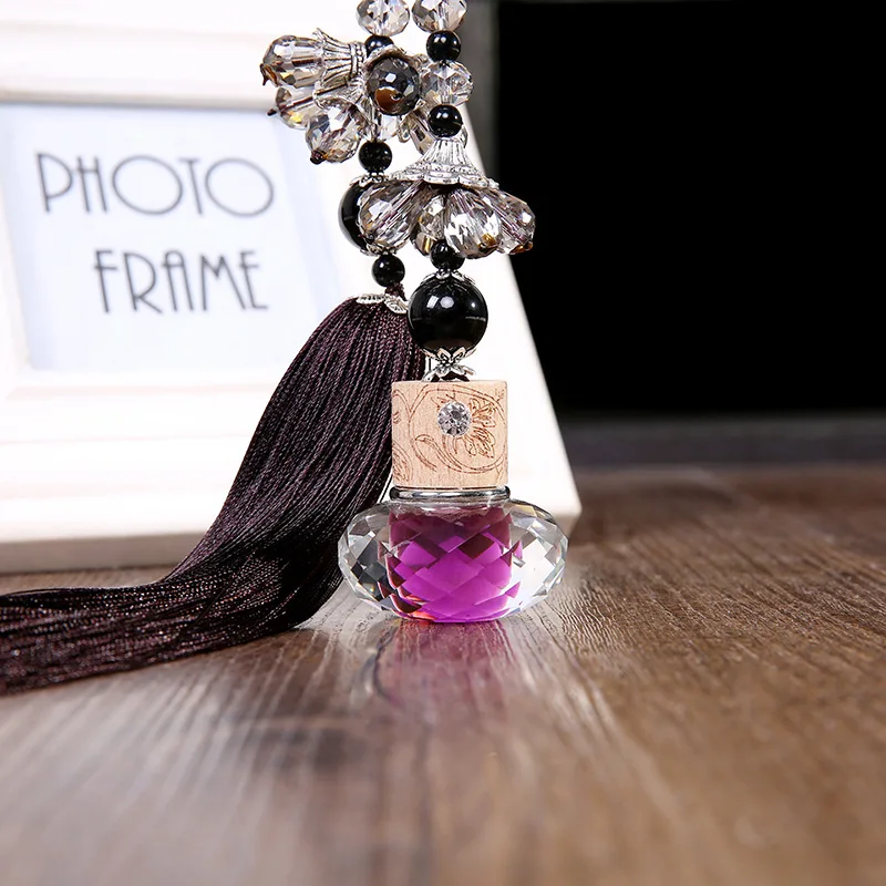 New aromatherapy car perfume pendant crystal bottle fresh air accessories manufacturers selling gifts |